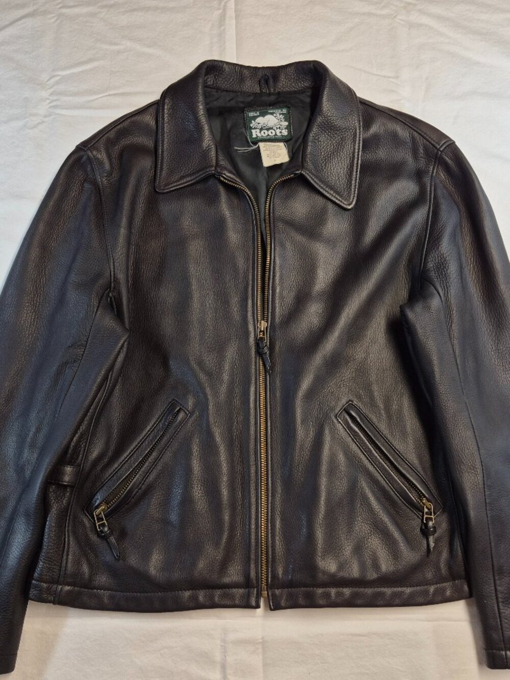 Vintage Roots Womens Leather Jacket Made in Canada Size 2 MC11